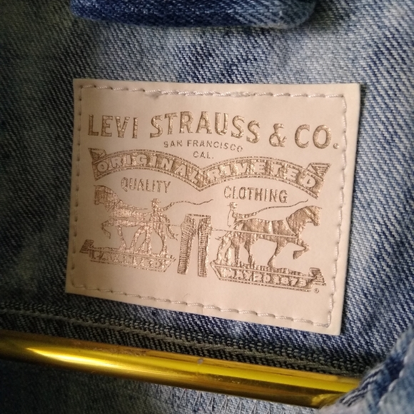 Upcycled Ladies Small Levi's Denim Vest with Tie-dye Rocker - Picture 3 of 9